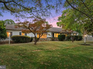 1028 Lavera Rd, Warminster, PA 18974