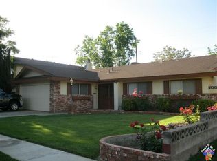 621 W Avenue J11, Lancaster, CA 93534