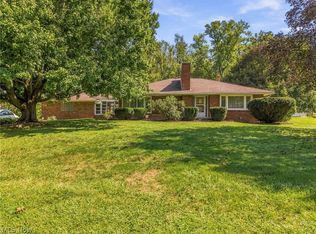 5738 Griffith Ave NW, North Canton, OH 44720