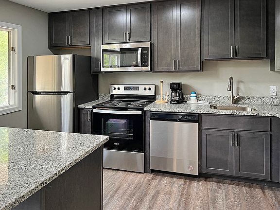 5th image of 1500 High Pointe Dr #1511E
