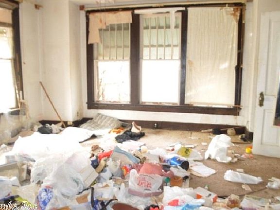 5th image of 1501 W 15th Ave