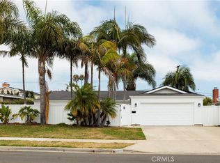 1582 Ponderosa St, Costa Mesa, CA 92626