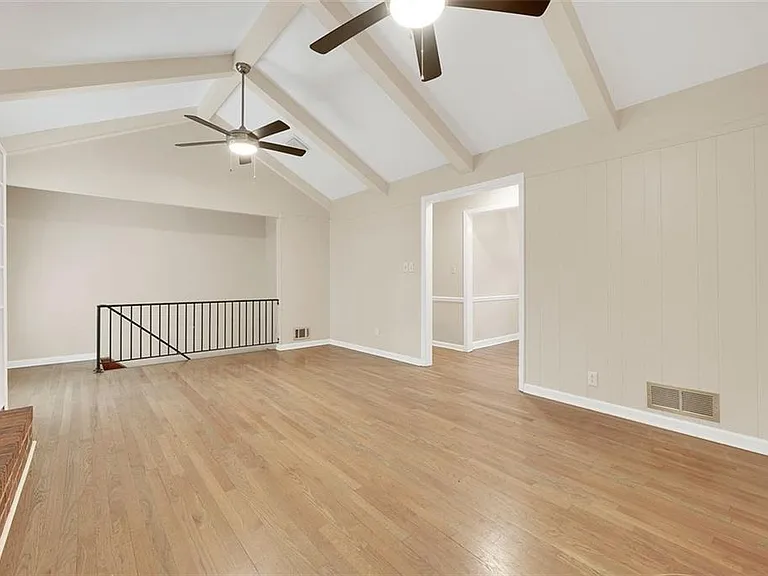 4517 E Kings Point Cir — Photo 12