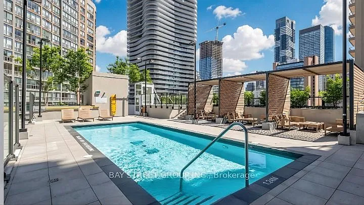 955 Bay St #1710 — Photo 22