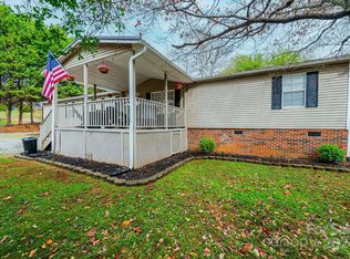 2203 Liberty Church Rd, Hickory, NC 28601