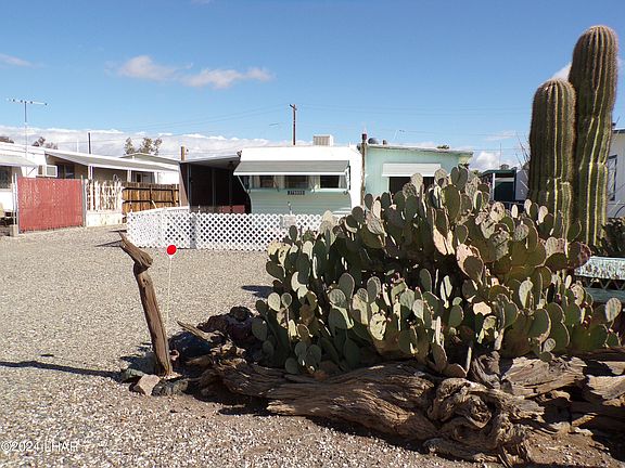 3rd image of 27889 Norris Ave