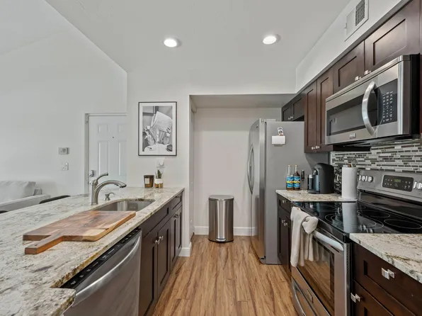 1727 Village Boulevard #306, West Palm Beach, FL 33409