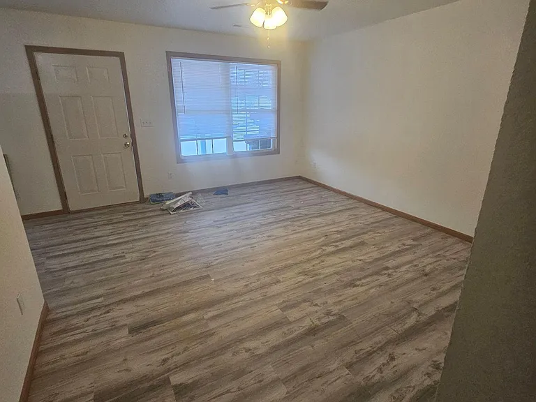 112 SE 1171st Rd #2 — Photo 2