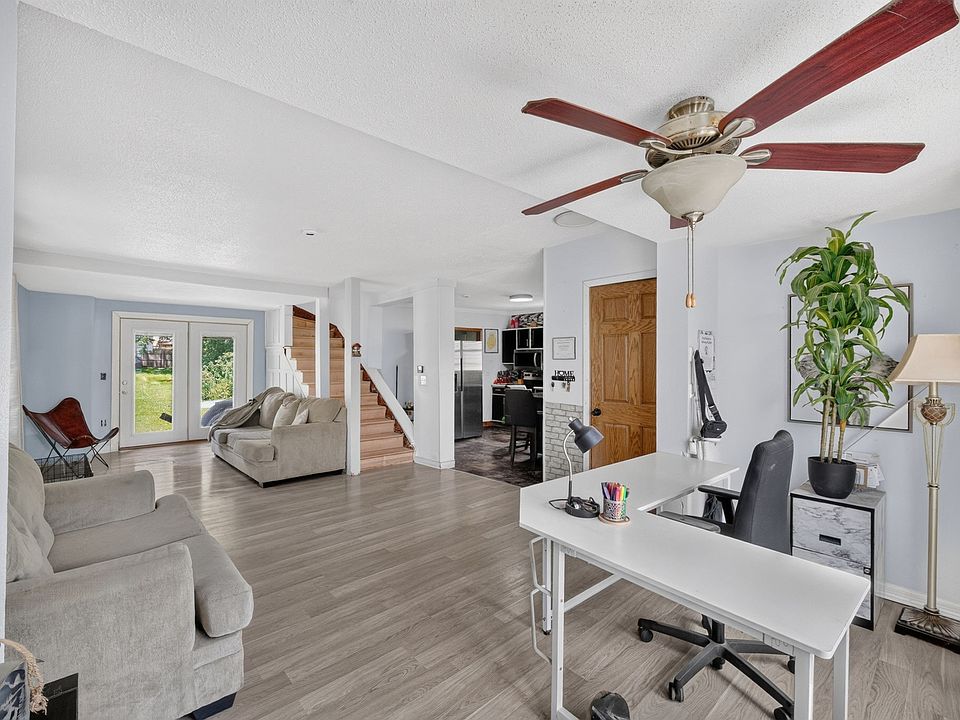 7th image of 148 E Sheridan Ave