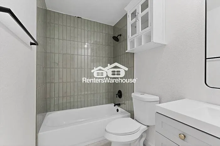 4840 Graham Ct — Photo 17