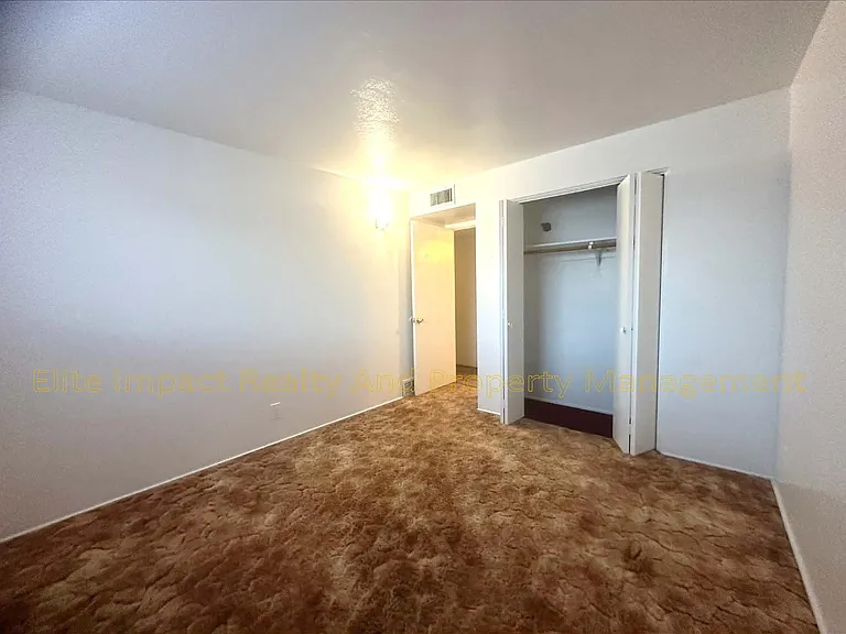3811 N Reno Ave — Photo 17