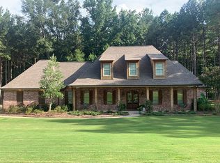 505 Viewpointe Way, Clinton, MS 39056