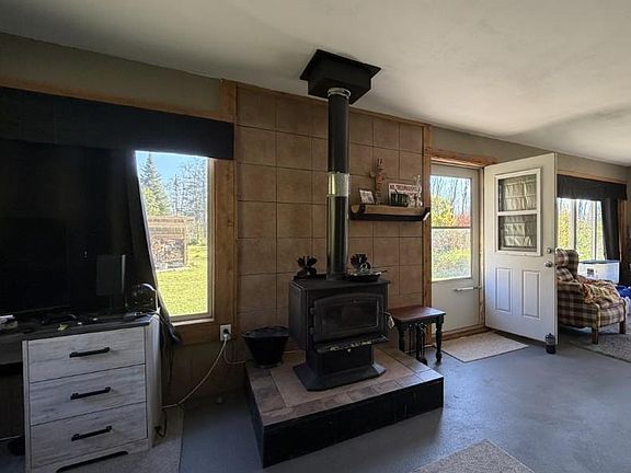 5th image of 14511 Irwin Rd
