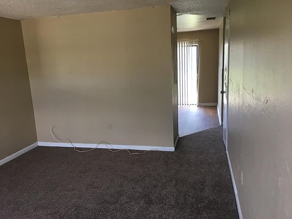 2nd image of 1307 Fairway Dr