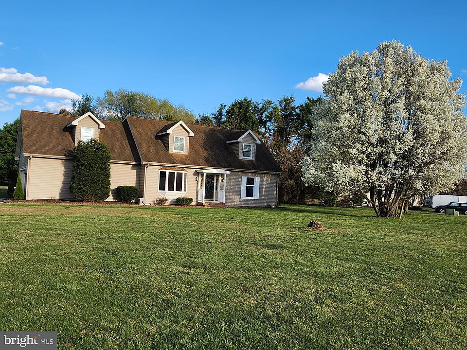 1st image of 200 Clearbrooke Blvd