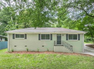 734 Oak Hill Cir, Stone Mountain, GA 30083