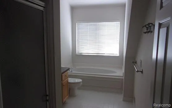 161 Allenhurst Ave — Photo 12