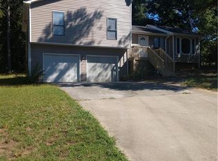 2860 Herron Cir, Snellville, GA 30039