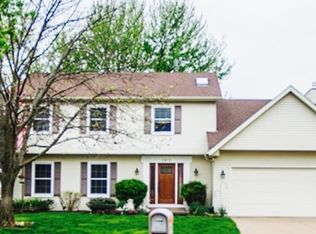 4912 Amesbury Ct, Davenport, IA 52807