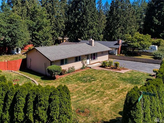 4th image of 17602 197th Ave NE