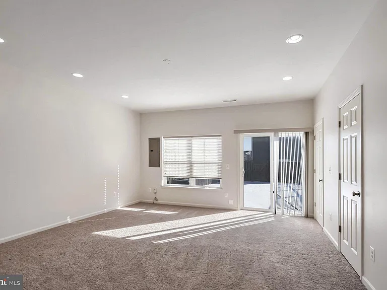 117 Gristmill Ct — Photo 12