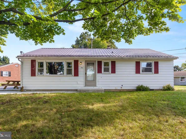 100 Walton Ave, Carlisle, PA 17013