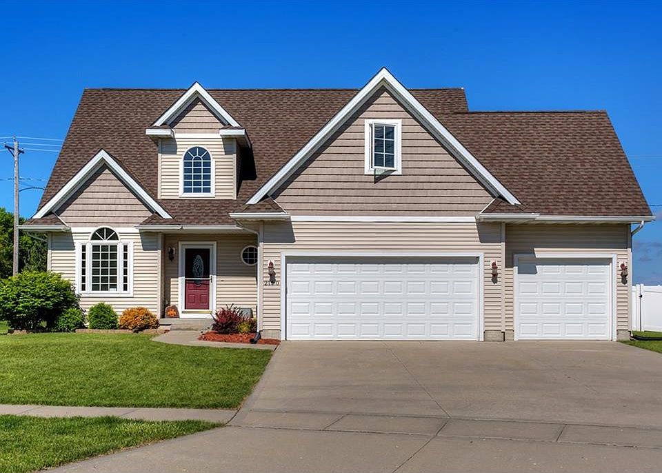 1st image of 2150 SE Leeann Dr