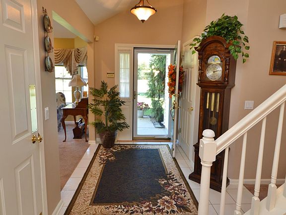5th image of 2535 Brenton Ln
