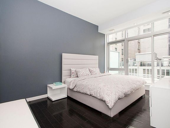 5th image of 111 Fulton St Penthouse 210
