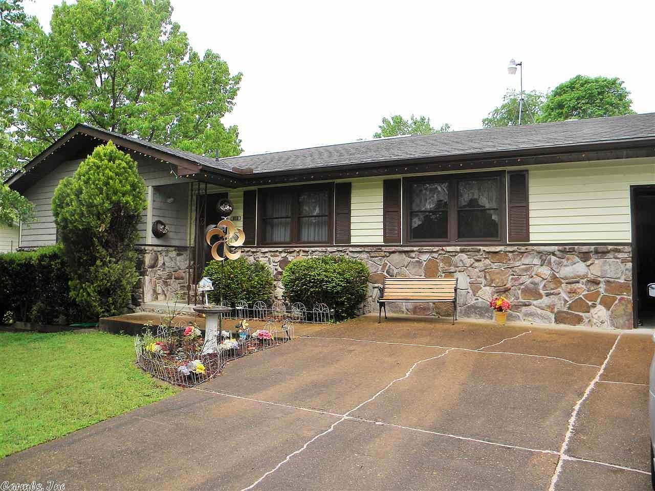 818 Leewood Dr, Horseshoe Bend, AR 72512 Zillow