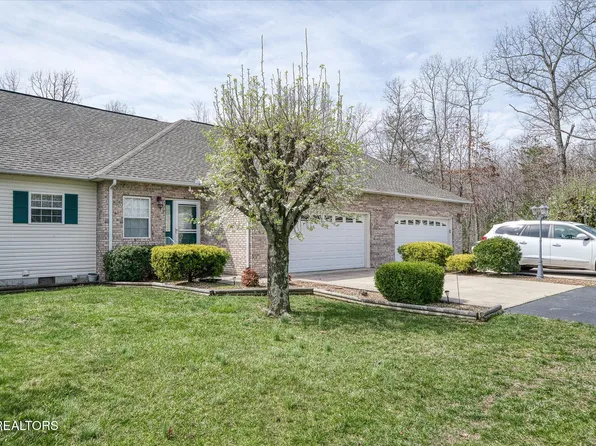 111 Santee Ct, Crossville, TN 38572