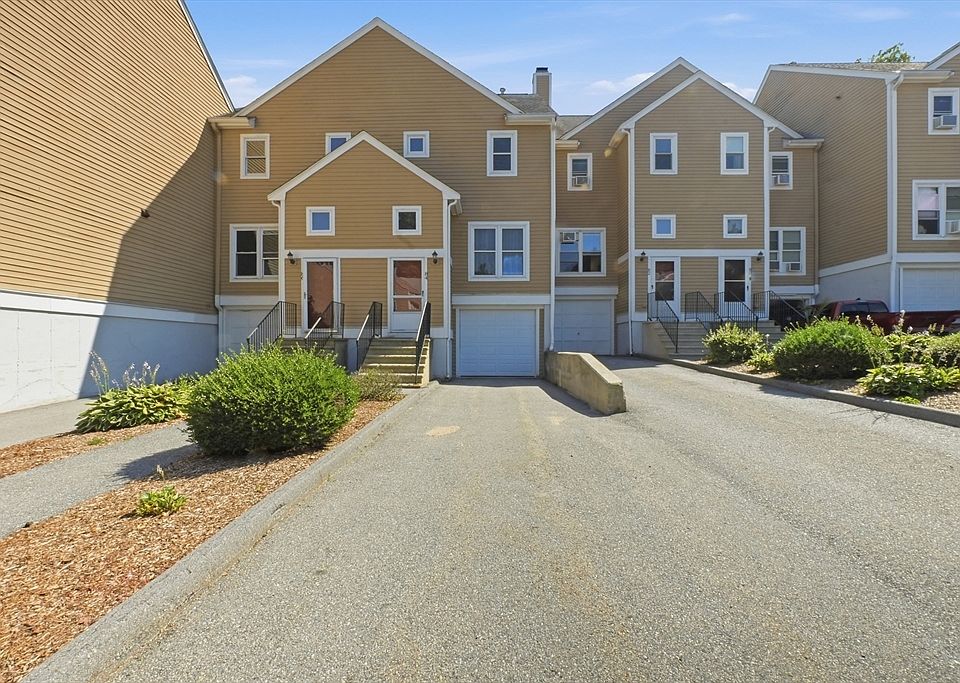 1st image of 84 Camelot Dr #84