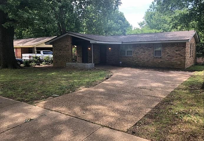 1st image of 2275 Cassie Ave
