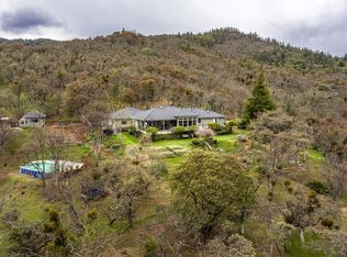 6344 Adams Rd, Talent, OR 97540