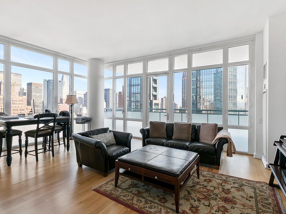 1st image of 325 5th Ave APT 34C
