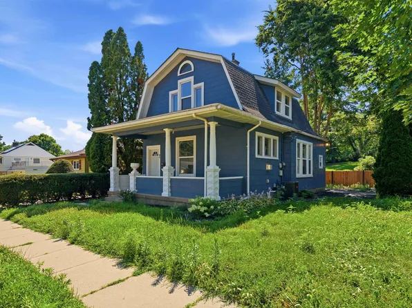 95 N Booth St, Dubuque, IA 52001