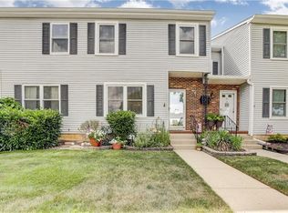 27 Brookview Cir #151, Jamesburg, NJ 08831
