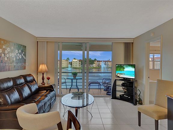 3rd image of 8950 Sunrise Lakes Blvd APT 204