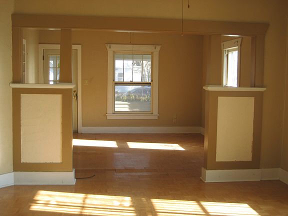 Dining/Living room