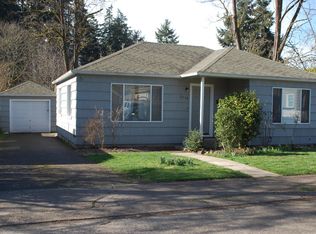 2534 Emerald St, Eugene, OR 97403