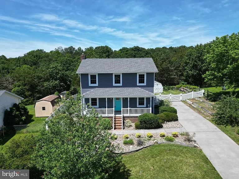 1185 Kesler Rd — Photo 2