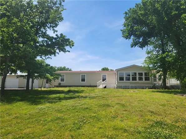 2765 County Road 4200, Independence, KS 67301