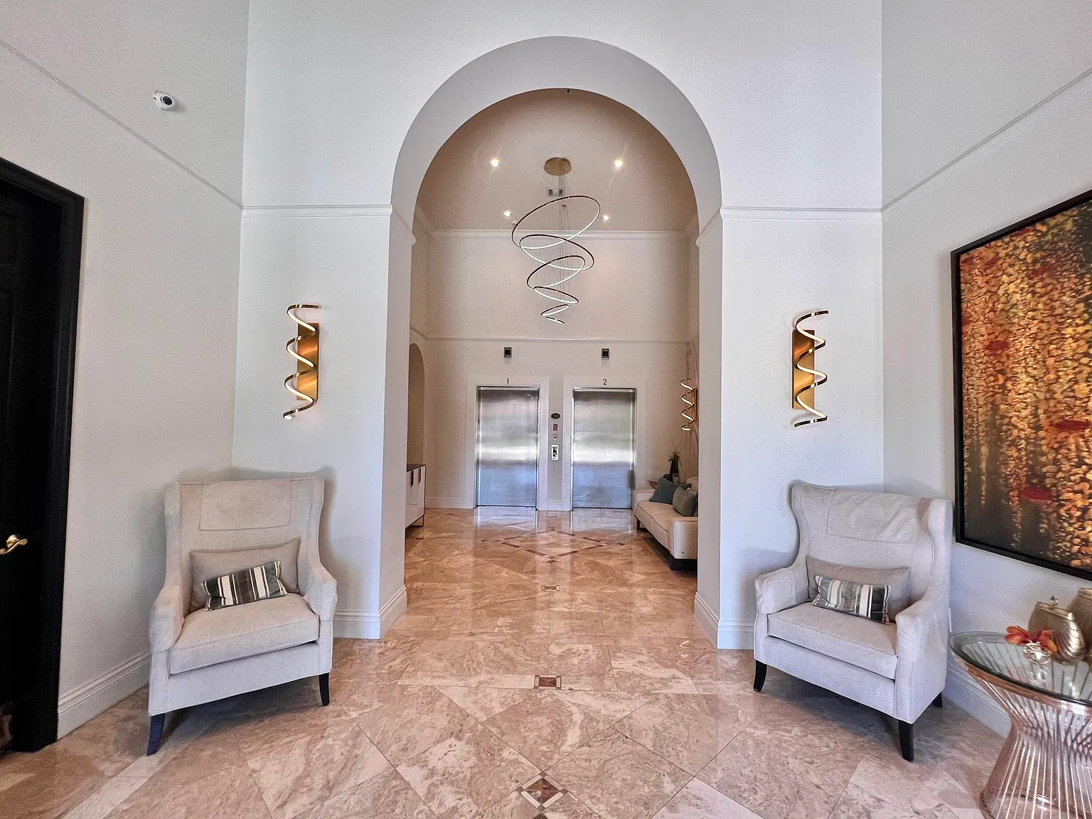 1 bed, 1.0 bath, 706 sqft, $2,700 — Photo 3
