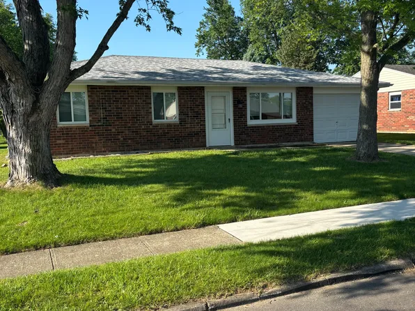 2472 Thornhill Dr, Troy, OH 45373