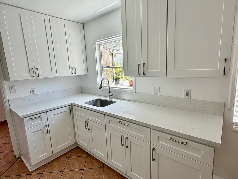 1428 Vanderwell Ave — Photo 11