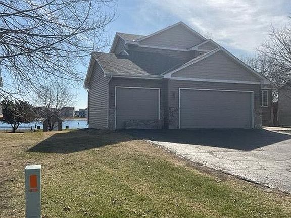 3rd image of 13505 Fiona Ave N