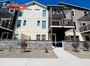 3090 N Network Ln, Boise, ID 83704