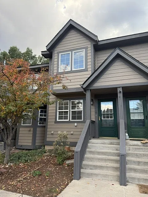 3 bed, 1800 sqft, $3,500 — Photo 2