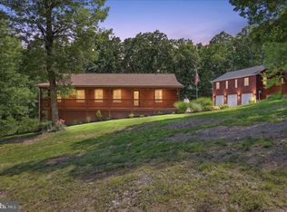 323 S Timber Ridge Rd, Cross Junction, VA 22625