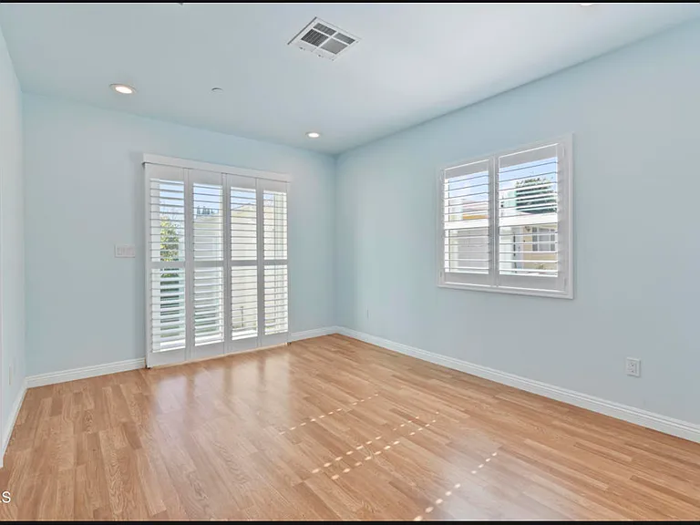 1724 S Marguerita Ave — Photo 8